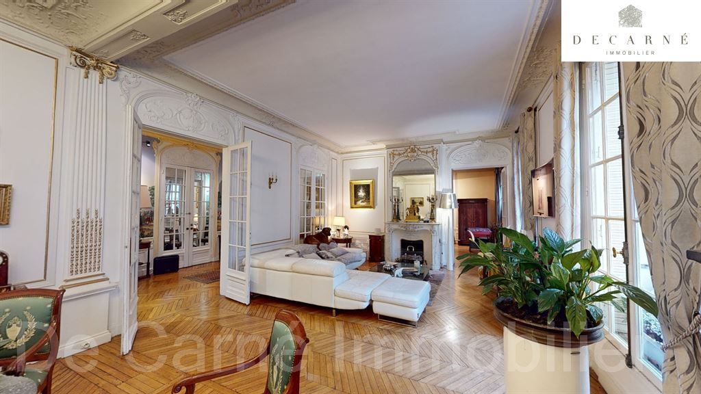 appartement 8 pièces en vente sur PARIS (75016)